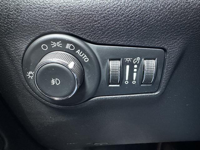 used 2022 Jeep Compass car, priced at $25,500