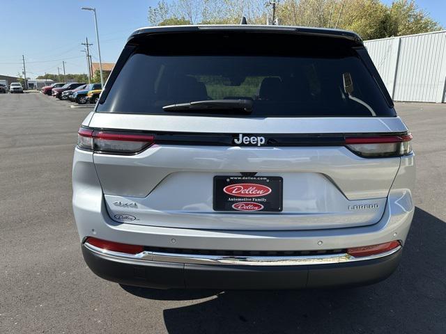 new 2025 Jeep Grand Cherokee car, priced at $41,094