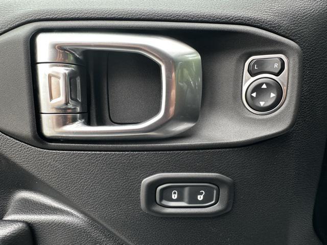 used 2021 Jeep Wrangler Unlimited car, priced at $31,991