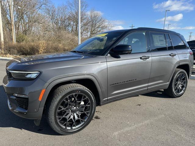 new 2025 Jeep Grand Cherokee car, priced at $66,290