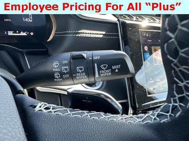 new 2025 Jeep Grand Cherokee car, priced at $43,627