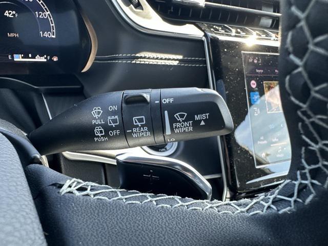 new 2025 Jeep Grand Cherokee car, priced at $43,575