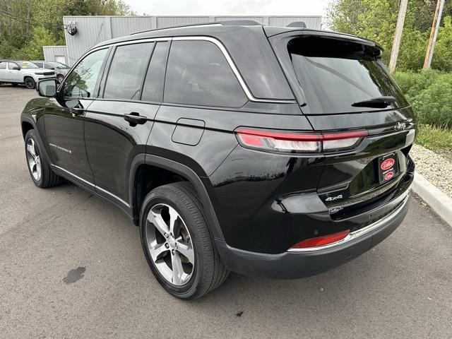 used 2023 Jeep Grand Cherokee car, priced at $33,000