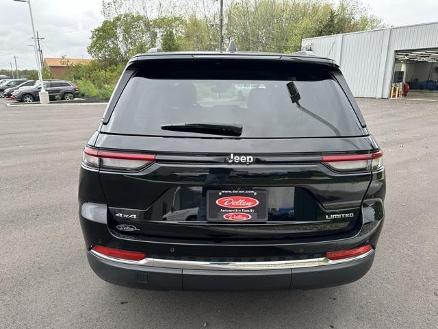 used 2023 Jeep Grand Cherokee car, priced at $33,000