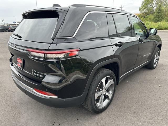 used 2023 Jeep Grand Cherokee car, priced at $33,000