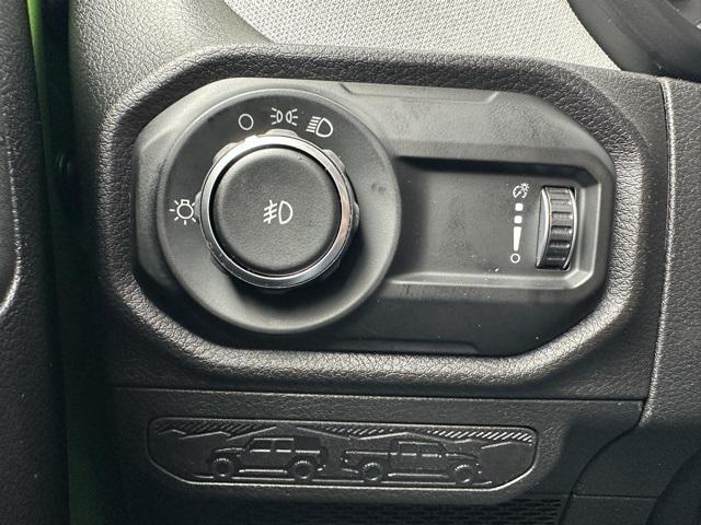 new 2025 Jeep Wrangler car, priced at $39,420