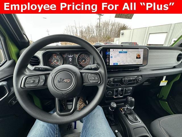 new 2025 Jeep Wrangler car, priced at $40,955