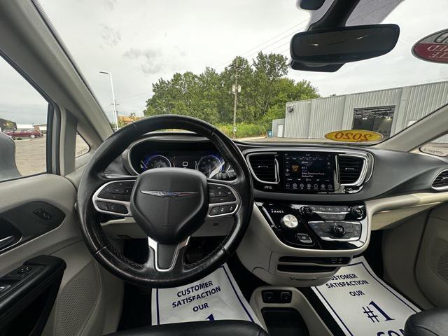 used 2020 Chrysler Pacifica car, priced at $18,500