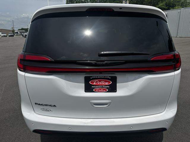 new 2025 Chrysler Pacifica car, priced at $46,565