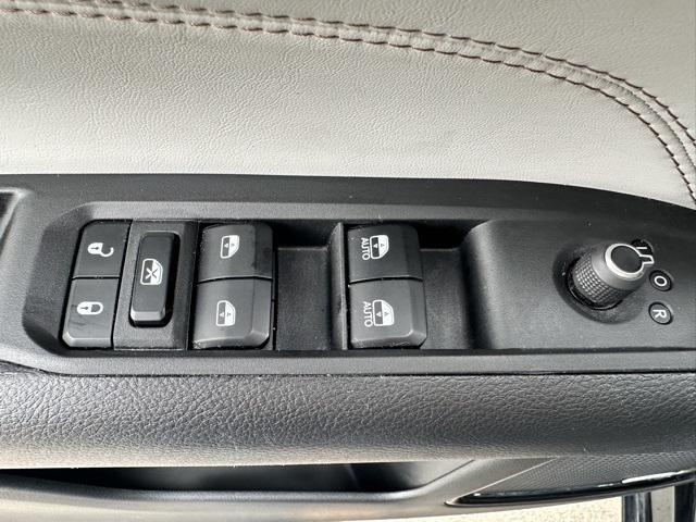used 2023 Jeep Compass car, priced at $27,500