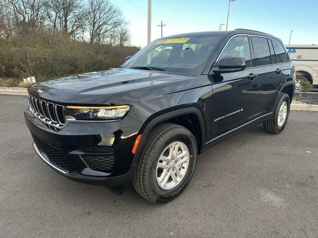 new 2025 Jeep Grand Cherokee car, priced at $41,022