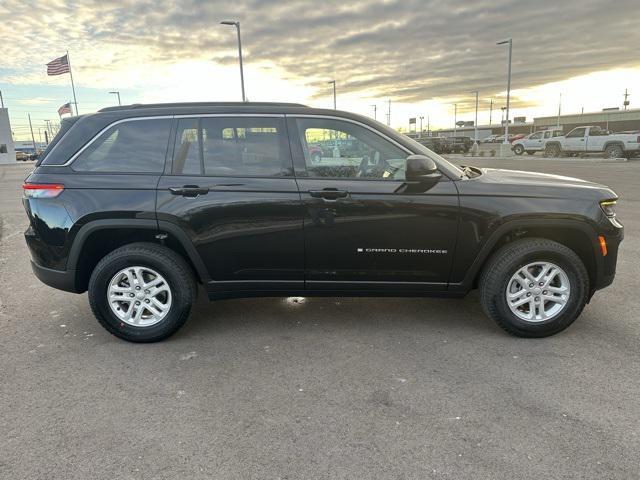 new 2025 Jeep Grand Cherokee car, priced at $41,022