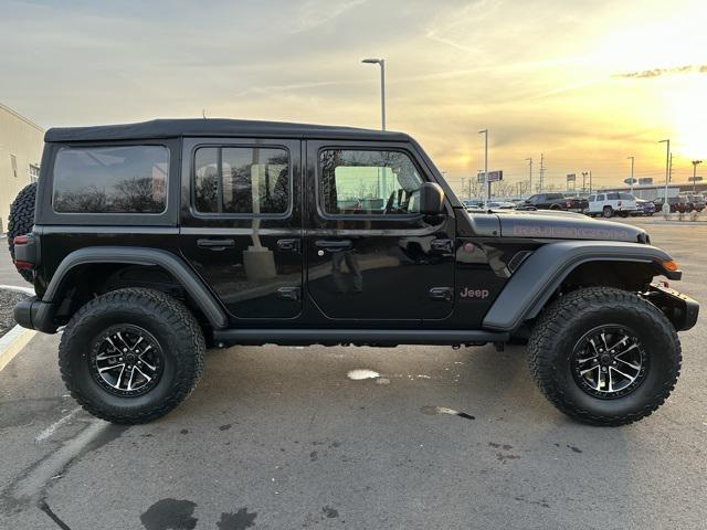 new 2025 Jeep Wrangler car, priced at $61,555