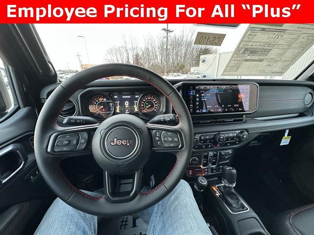 new 2025 Jeep Wrangler car, priced at $61,509