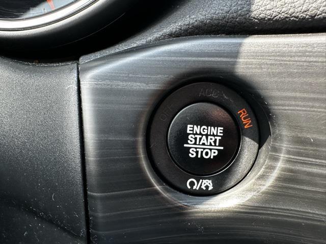 used 2020 Jeep Grand Cherokee car, priced at $24,495