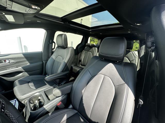 new 2026 Chrysler Pacifica car, priced at $46,179