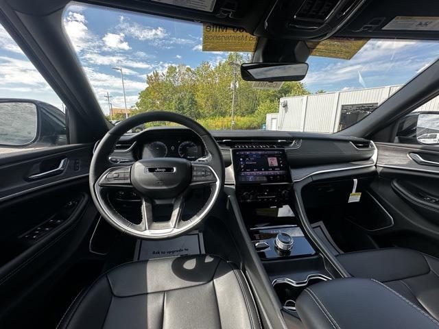 new 2025 Jeep Grand Cherokee L car, priced at $46,043