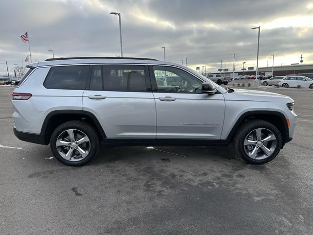 new 2025 Jeep Grand Cherokee L car, priced at $52,829