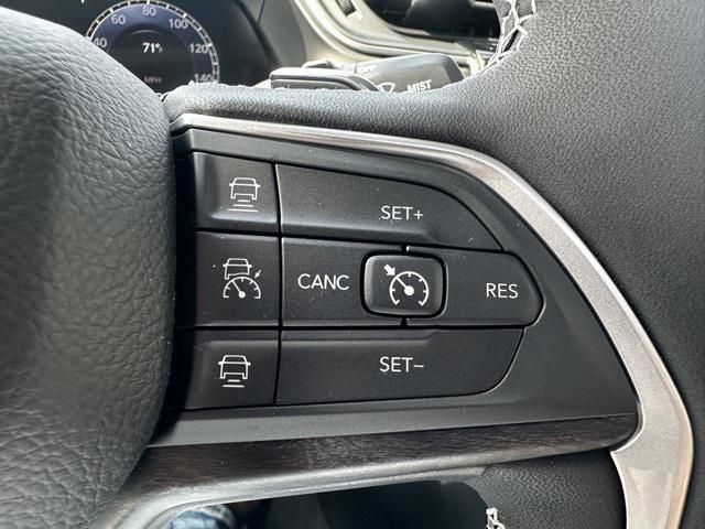 new 2025 Jeep Grand Cherokee L car, priced at $46,043