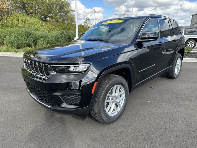 new 2025 Jeep Grand Cherokee car, priced at $41,094