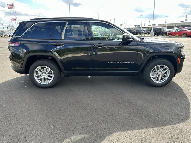 new 2025 Jeep Grand Cherokee car, priced at $41,094