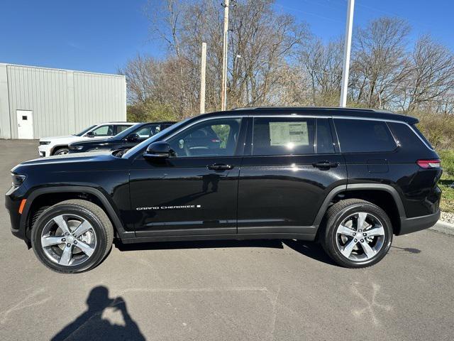 new 2025 Jeep Grand Cherokee L car, priced at $52,829