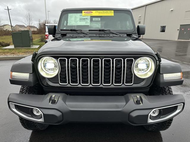 new 2025 Jeep Wrangler car, priced at $55,301