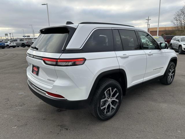 new 2025 Jeep Grand Cherokee car, priced at $47,880