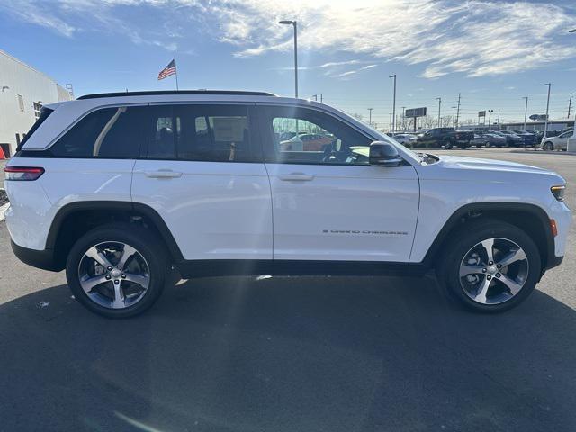 new 2025 Jeep Grand Cherokee car, priced at $51,278