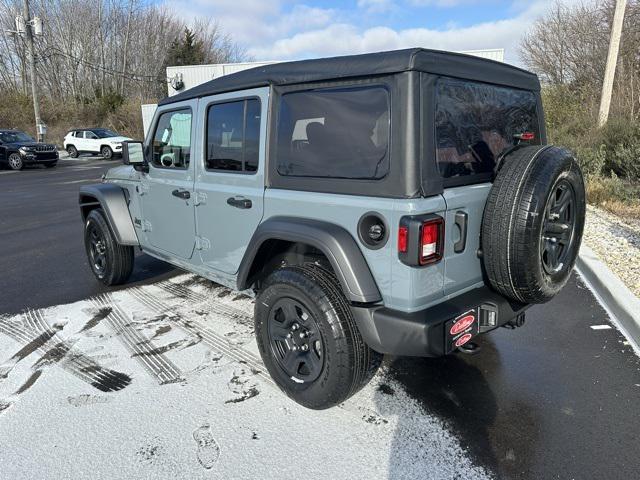 new 2025 Jeep Wrangler car, priced at $39,187