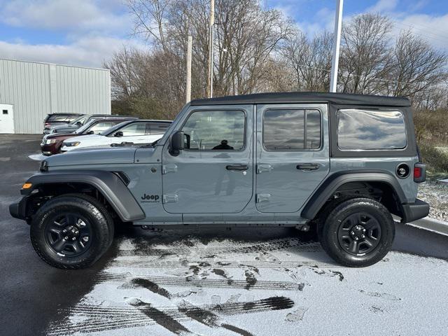 new 2025 Jeep Wrangler car, priced at $39,187