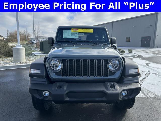 new 2025 Jeep Wrangler car, priced at $40,258
