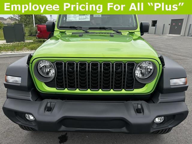 new 2025 Jeep Wrangler car, priced at $44,594
