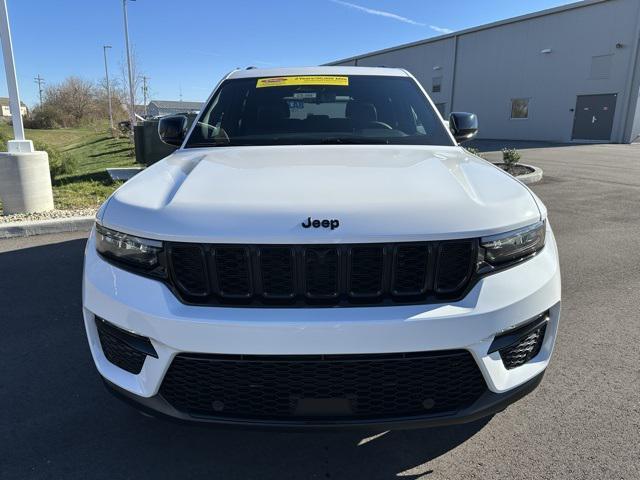 new 2025 Jeep Grand Cherokee car, priced at $51,368