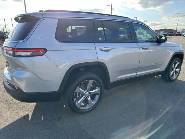 new 2025 Jeep Grand Cherokee L car, priced at $51,054