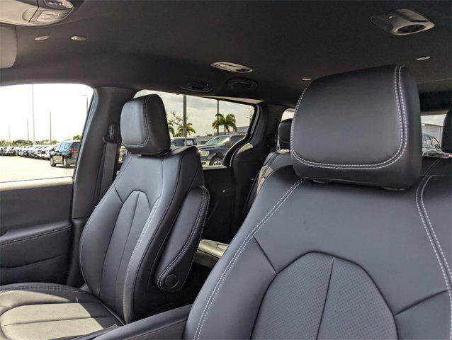 new 2025 Chrysler Pacifica car, priced at $39,700
