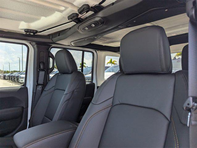 new 2025 Jeep Wrangler car, priced at $48,059