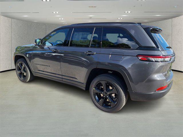 new 2024 Jeep Grand Cherokee car, priced at $38,651