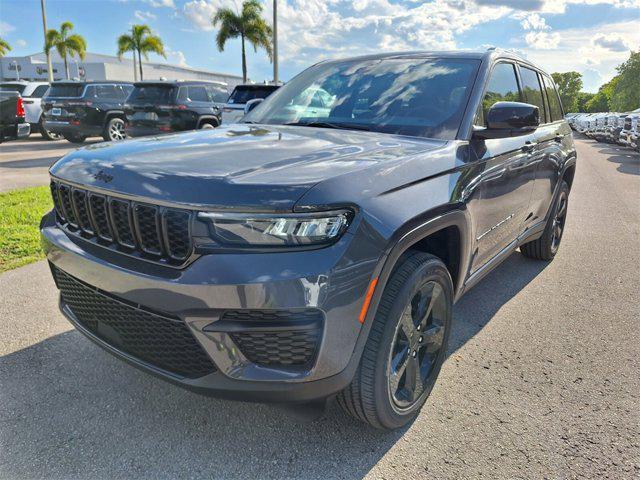 new 2024 Jeep Grand Cherokee car, priced at $38,651