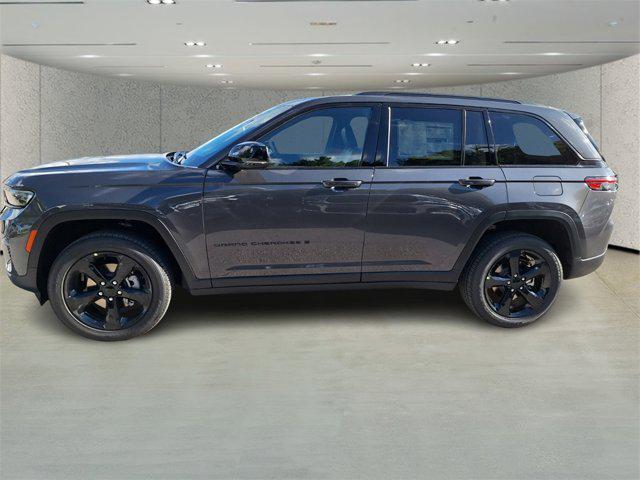 new 2024 Jeep Grand Cherokee car, priced at $38,651