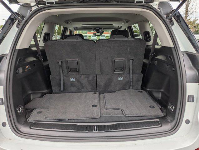 used 2024 Jeep Grand Cherokee L car, priced at $35,852
