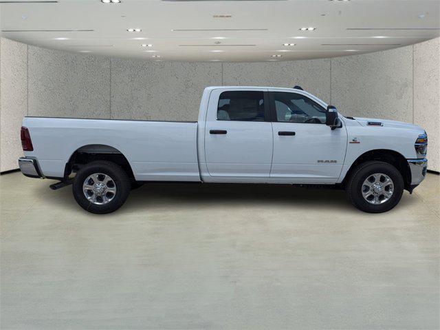 new 2025 Ram 3500 car, priced at $70,433