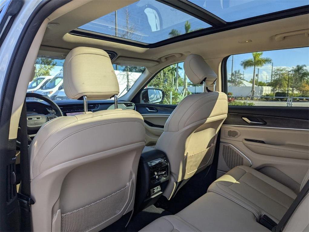 used 2021 Jeep Grand Cherokee L car, priced at $25,551