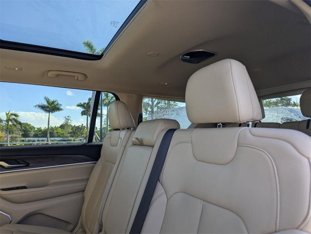used 2021 Jeep Grand Cherokee L car, priced at $25,551