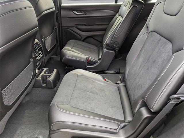 new 2025 Jeep Grand Cherokee L car, priced at $40,177
