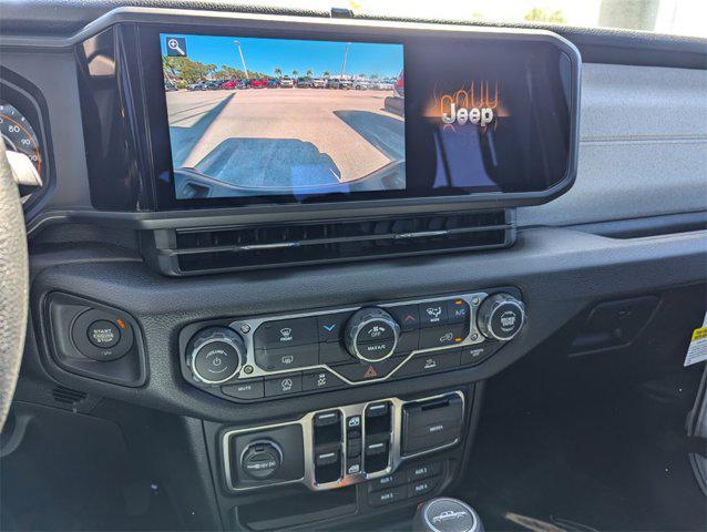 new 2025 Jeep Gladiator car, priced at $39,058