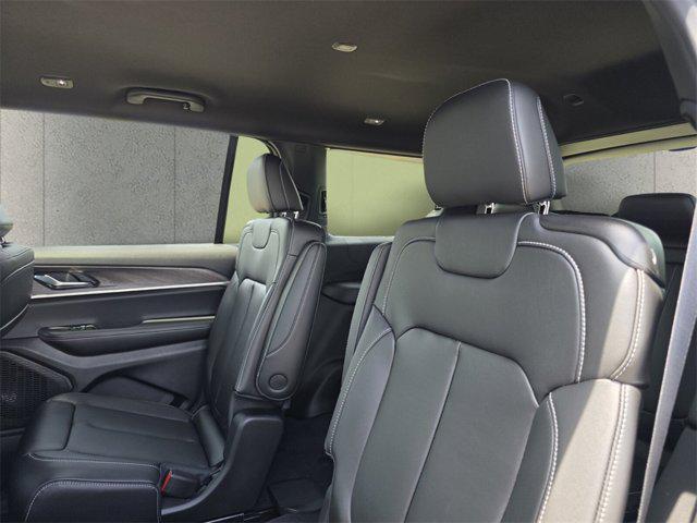 new 2025 Jeep Grand Cherokee L car, priced at $38,746