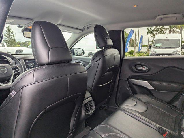 used 2022 Jeep Cherokee car, priced at $22,971