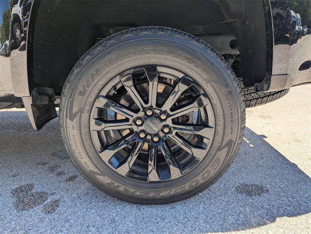 used 2022 GMC Canyon car, priced at $26,669