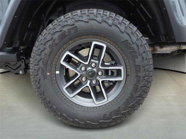 new 2025 Jeep Gladiator car, priced at $50,413